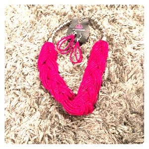 Necklace and earrings set pink and silver.